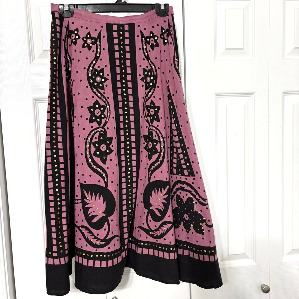 Spirit Women’s Small Bohemian Purple and Black Flowy Skirt